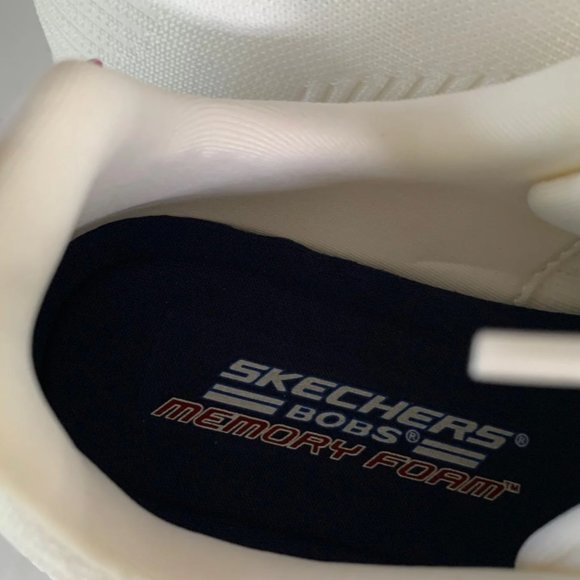 BOBS Skechers White Sneakers. NEW - Picture 2 of 8